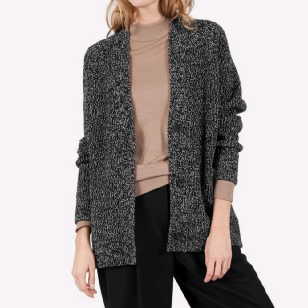 Everlane Cozy Black and Gray Knit Cardigan